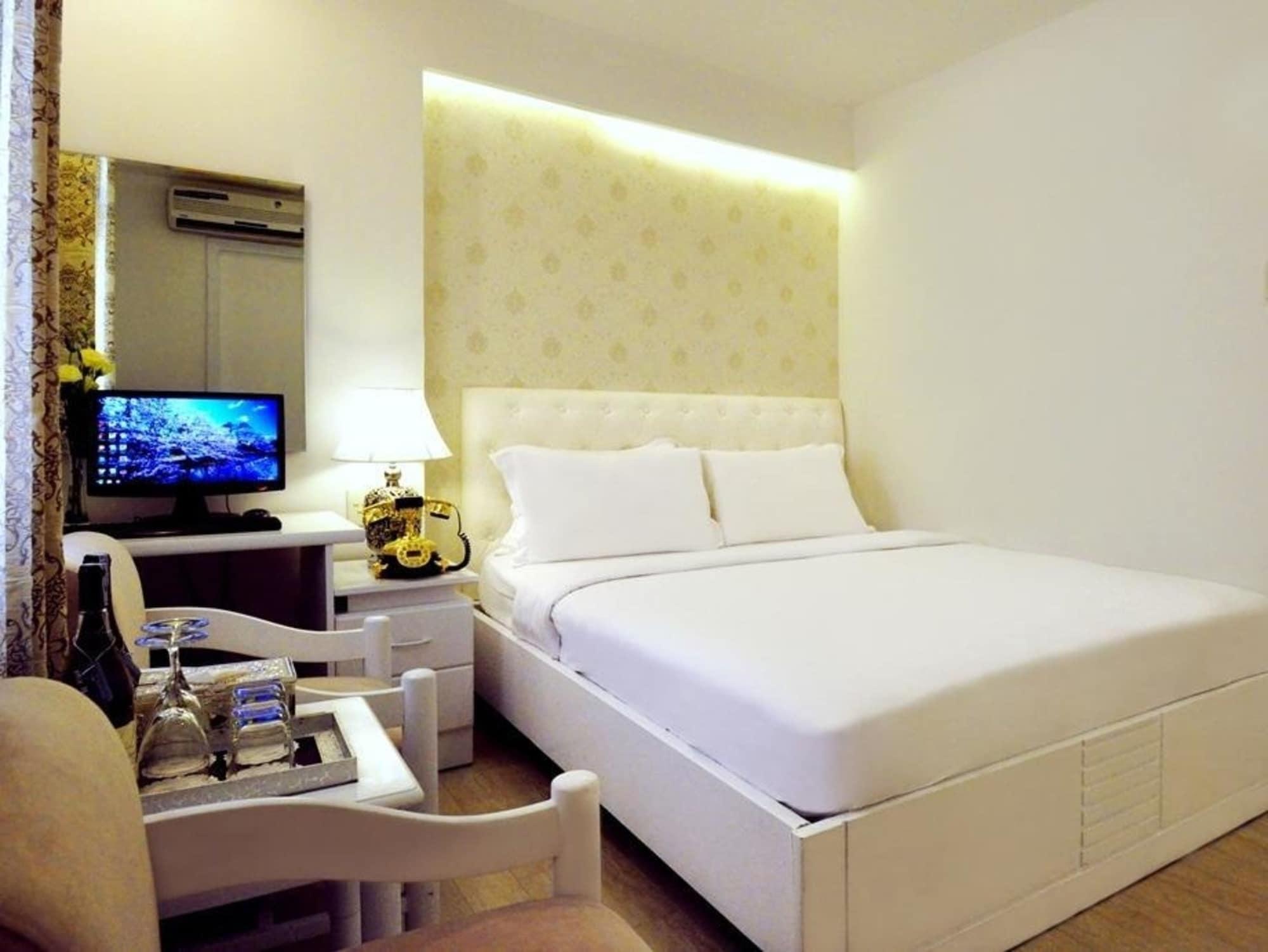 The White Hotel 8A Thai Van Lung Ho-Chi-Minh-Stadt Exterior foto